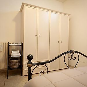 Camera con letto king size